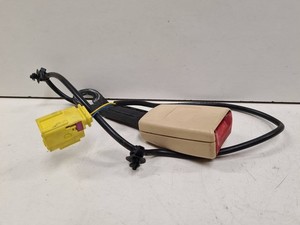 Volkswagen Touareg I 2005 Vorne links Gurtschloss vorne 7L0857777C VLU15732