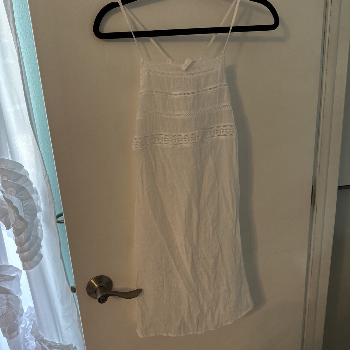 xhilaration white lace dress Zapaka Women Strapless Graduation A Line Sweetheart Short Party Dress, White / US22W Shes made from our White Chantilly Lace and features delicate layers of lace with a chiffon lining women's White lace dress with