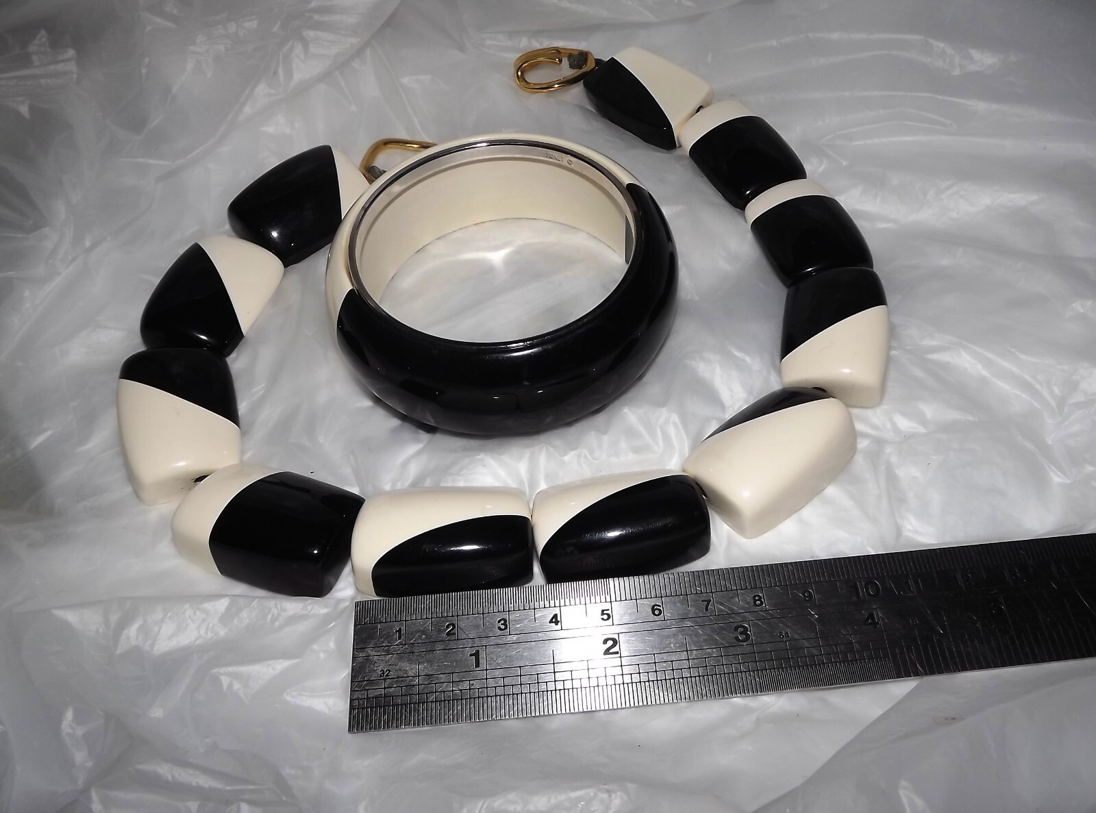 Mod Monet Bangle Bracelet, Unsigned Chunky Abstra… - image 4