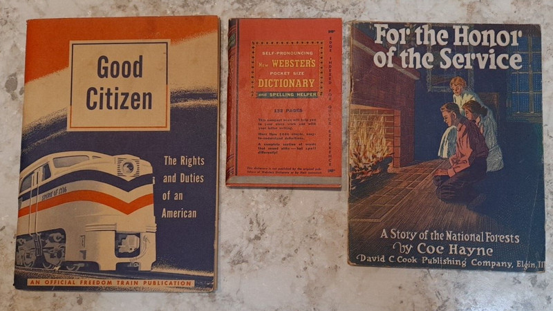 1948 Good Citizen, 1943 Pocket Dictionary & 1922 For the Honor of the Service