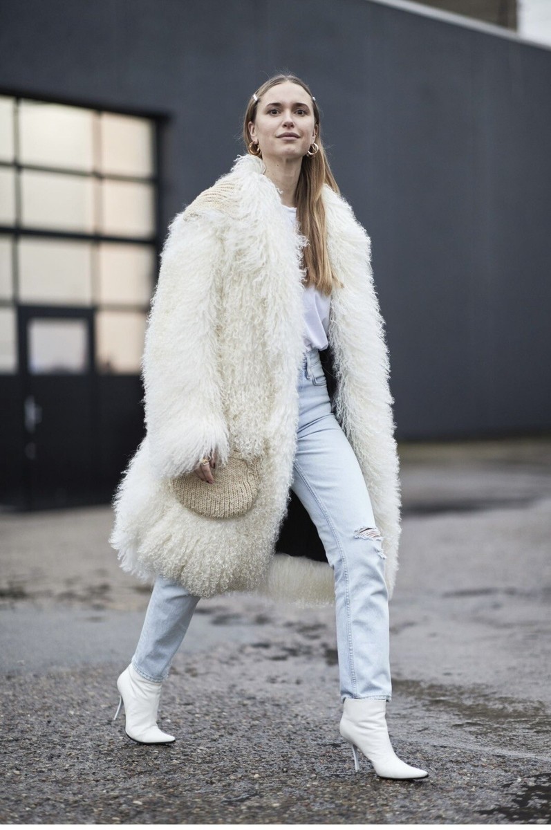 90s CELINE フーデッドコート ホワイト ヴィンテージ 90s CELINE フーデッドコート ホワイト ヴィンテージ 90s CELINE