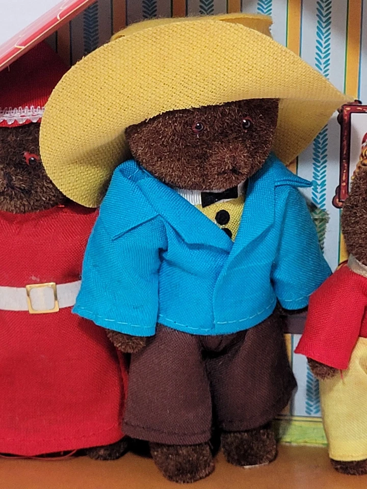 Vintage 1979 Shackman Toys The Three Bears In House Dolls Set - Изображение 3 из 4