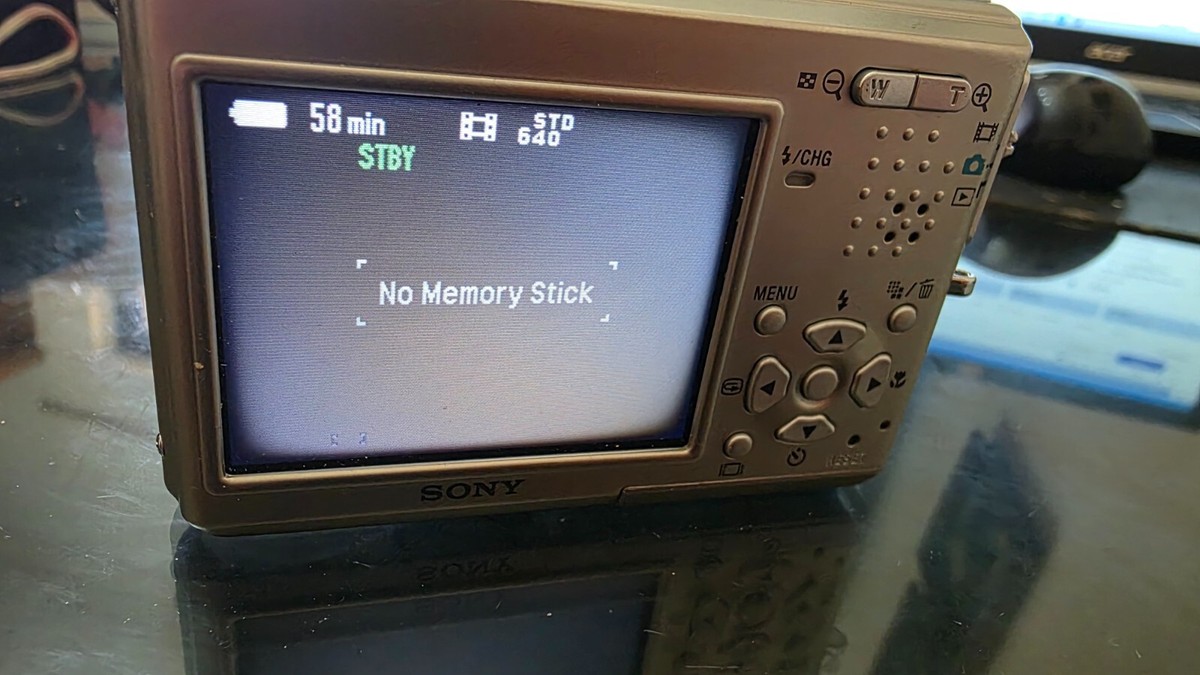 MRS-Sony05 SONY製デジカメ Cyber-shot DSC-T1 MRS-Sony05 SONY製デジカメ Cyber-shot DSC-T1