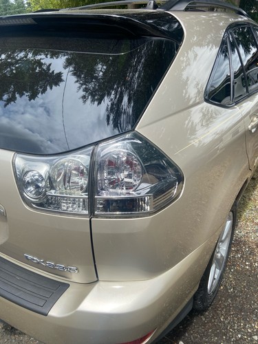 2005 Lexus RX 330 - Picture 6 of 9