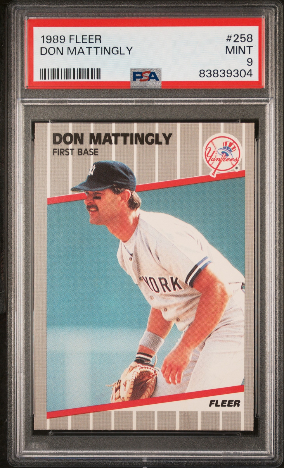 1989 Fleer 258 Don Mattingly - PSA 9