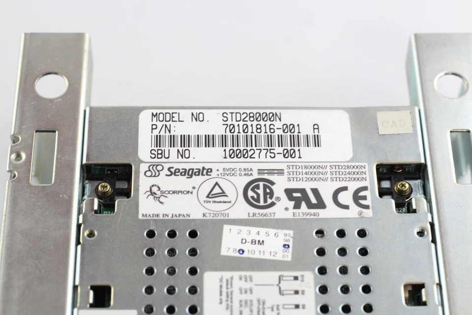 Seagate STD28000N 4GB/8GB SCSI DDS3 10002775-001 Tape Drive - Image 4 of 4