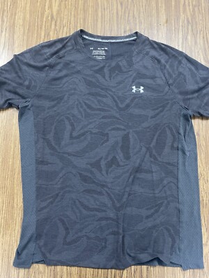 Under Armour Run Streaker Tee Black Gray Shirt Workout Gym