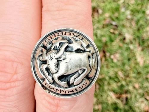 Vintage Beau Sterling Silver Taurus Zodiac Sign Ring Size 6.75 Weighs 5.2 Grams