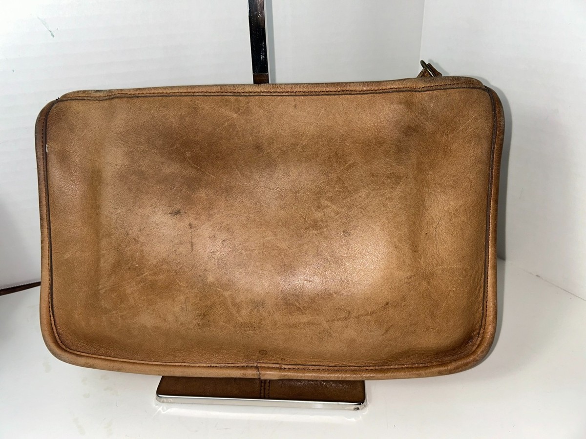Vintage Coach Distressed Leather 1981 Basic Bag NYC Applied