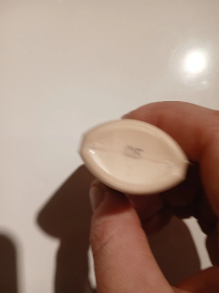 Suero tintado Pacifica Kind cobertura natural base luz Foto 2 de 3