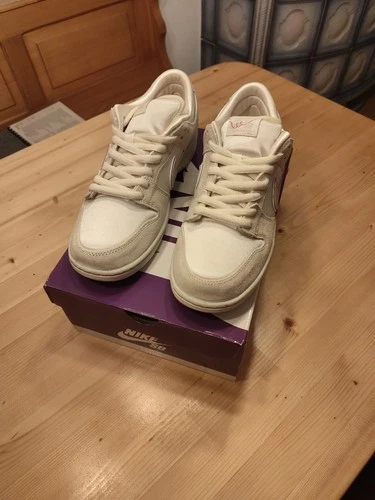 NIKE SB Dunk Low Premium City of Love FZ5654-100 EU 45 Neu mit Rechnung