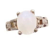 925 Sterling Silver Vintage Ring Cabochon Oval Moonstone Sz 5.5 RG33176