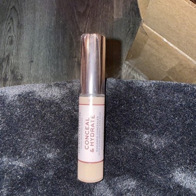 New Sealed Makeup Revolution Conceal & Hydrate Concealer Shade C4