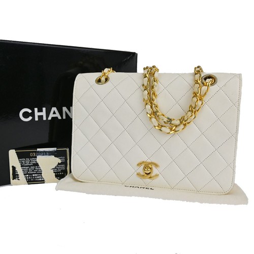 Chanel CC Matelasse Flap Chain Shoulder Bag Leather White Vintage M617RJ464