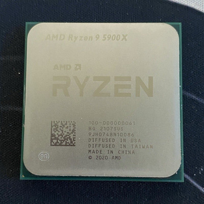 AMD Ryzen 9 Prozessor AMD Ryzen 9 5900X CPU 100-000000061