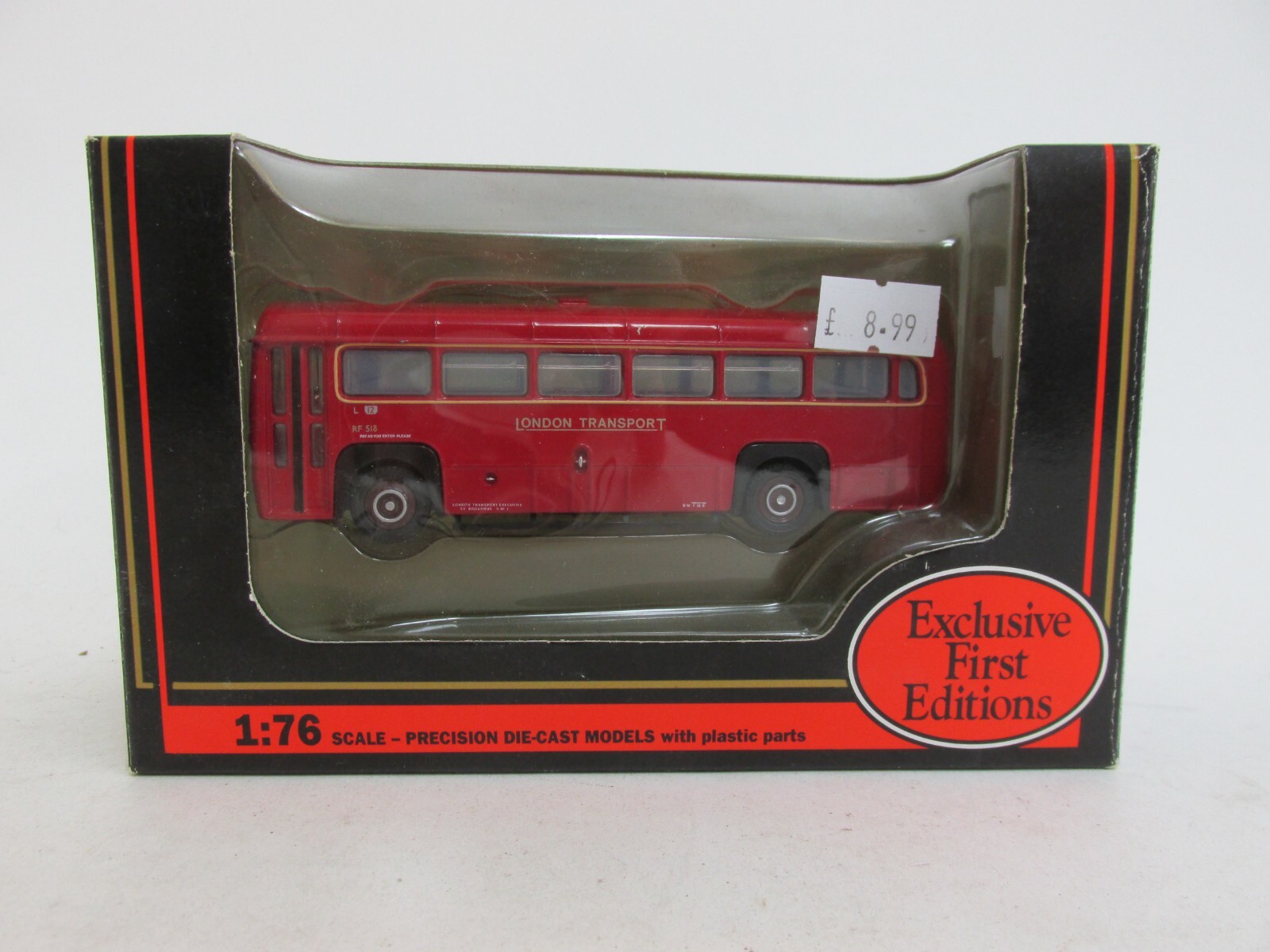 EFE 23311 AEC RF Class Bus London Transport 1:76 Scale. Boxed Excellent
