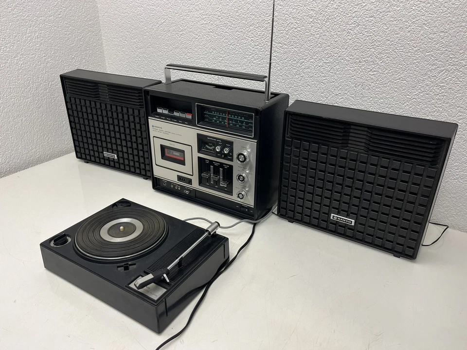 Vintage SANYO G-2613NK Radio Kassette Plattenspieler Boombox System SUPER RARE - Bild 3 von 4