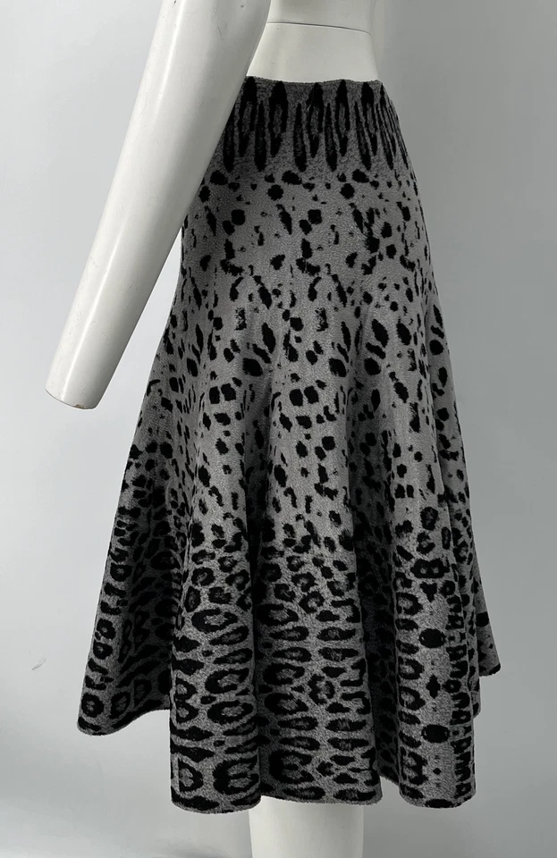 Alaia STAINED Gray Animal Print Velour Jacquard Flare Short Skirt sz 44 - Image 4 of 4