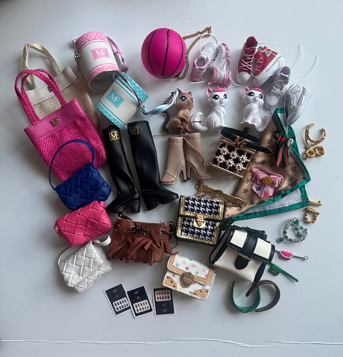 ZURU Mini Brands Fashion Series Doll's Bags Shoes Accessories