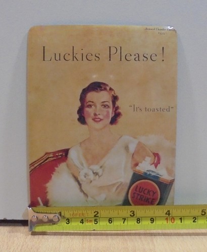 LUCKY STRIKE CIGARETTES ADVERTISIGN TIN POST CARD - Picture 4 of 5
