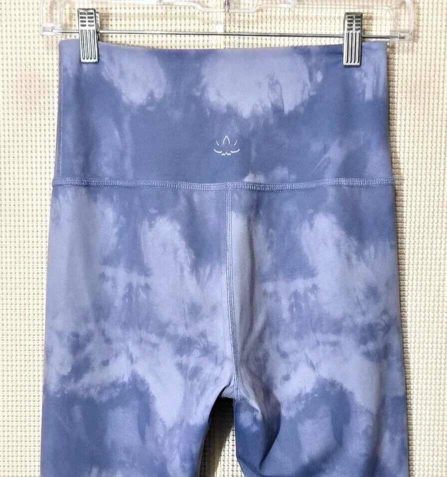 beyond-yoga olympus tie dye high waist midi 7/8 leggings