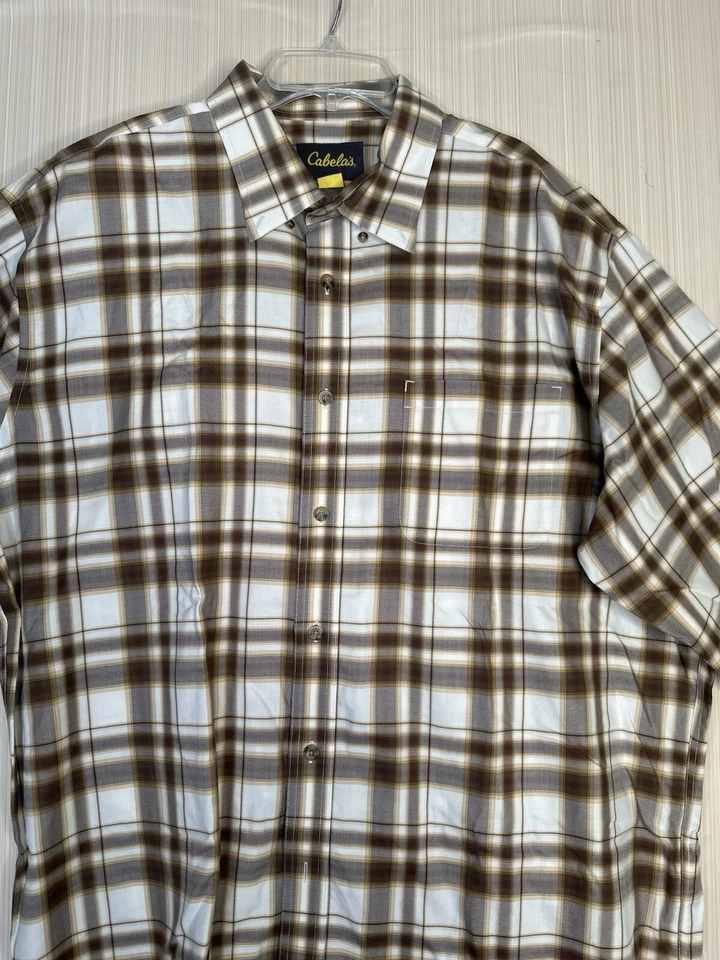 Cabela's size 2XL Men's Plaid Button- Down Wrinkle Dress Shirt Pocket - Image 3 of 4