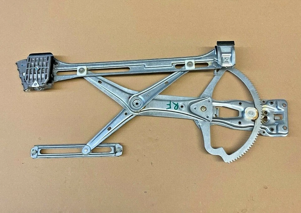 REGULADOR ELEVALUNAS ELÉCTRICO (DELANTERO DERECHO) se adapta a MERCURY COUGAR 1999-2002 Foto 2 de 4