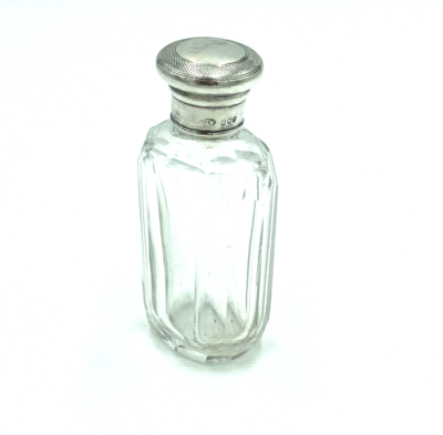 Antiker Glas Parfum Flasche / Flacon mit echt Silber Deckel England London 1886