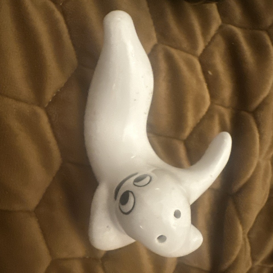 RARE Vintage Nesting Halloween Fall Ghost and Bat Salt and Pepper