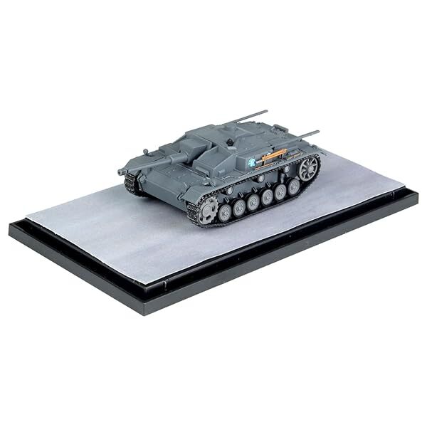 Platz 1/72 Girls Und Panzer Palm Collection Stug Iii Painted Figure