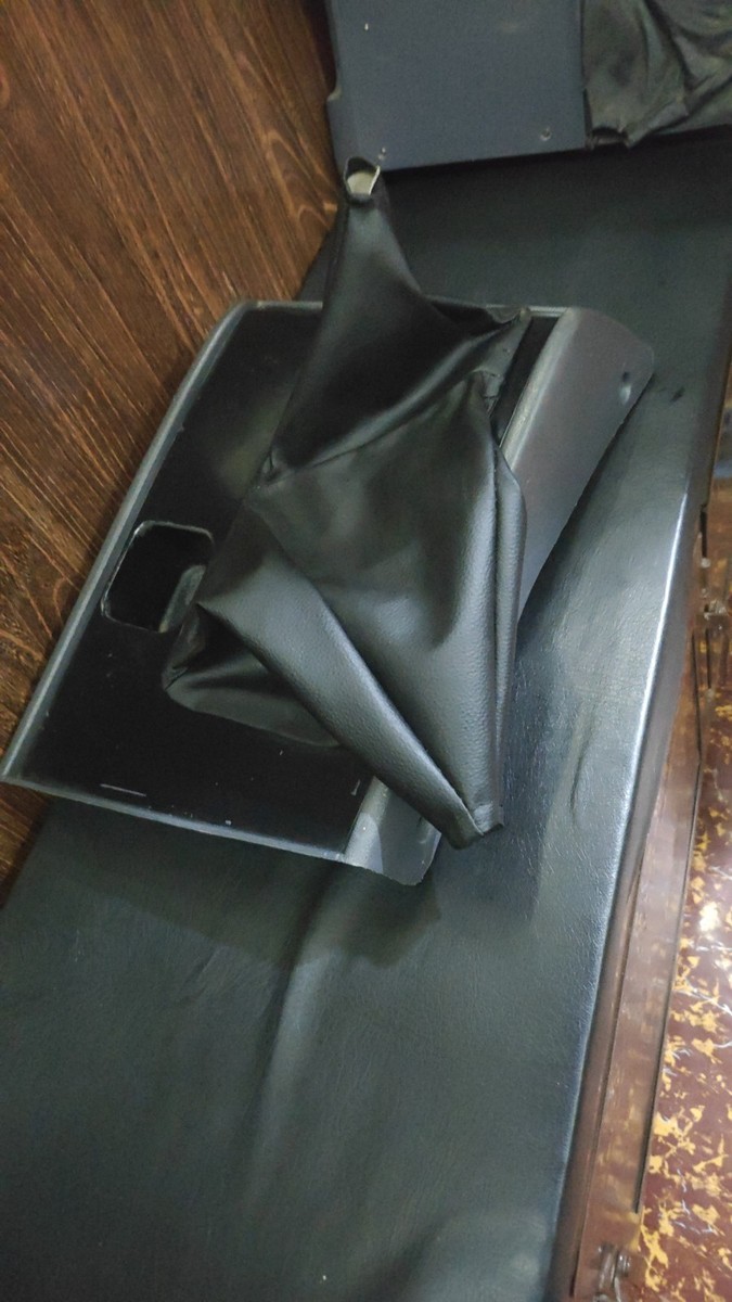 1991-1996 Toyota Land Cruiser 80 Series LX450 RHD Manual Shifter