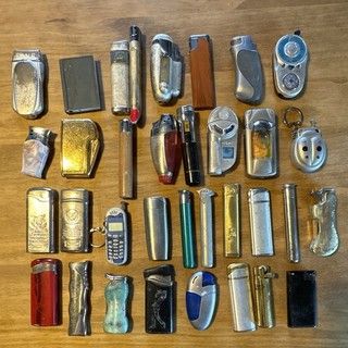 Lot briquets de collection rechargeables métal divers modèles téléphone Nokia