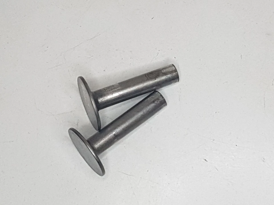 2 poussoirs de soupapes de moteur tecumseh formula 11.5hp - Photo 1/1
