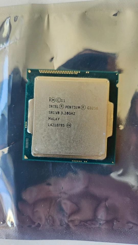 Intel Pentium G3258 3.20ghz processor - Image 2 of 2