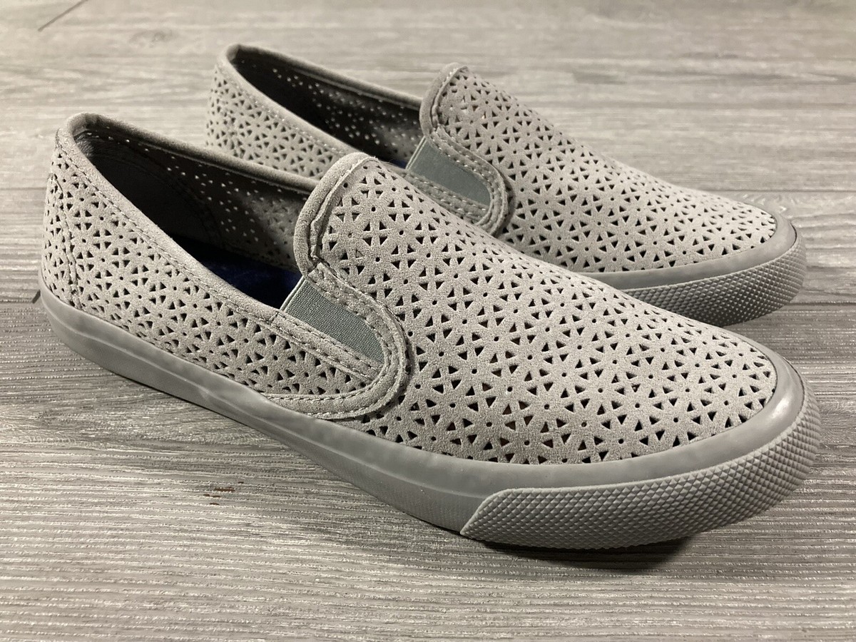 Sperry Seaside Perforated Slip On Sneakers Womens Size M