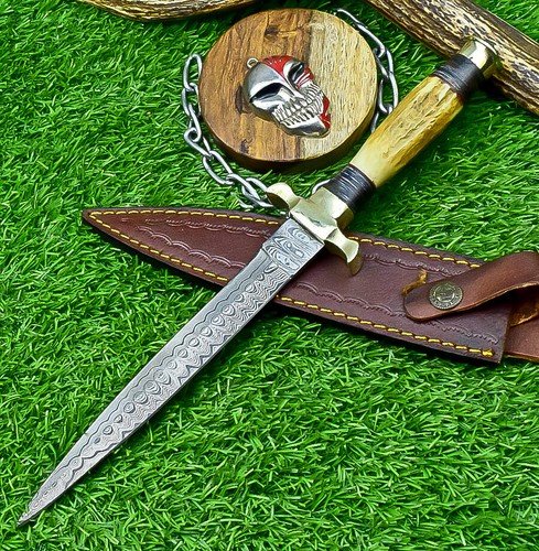Custom Handmade Damascus Hunting Knife, Dagger knife - STAG HANDLE, SN-1352