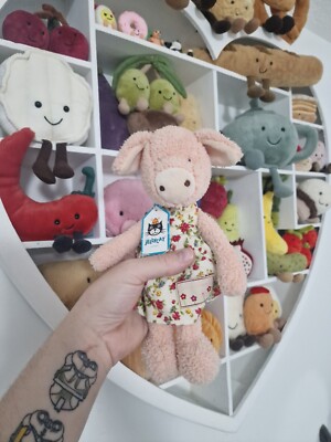 Jellycat Floral Friends Ich bin Stiefmütterchen Ferkel Brandneu mit Etikett extrem selten und nicht mehr produziert Plüsch