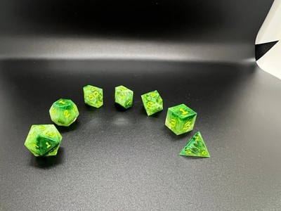 Slime - Handmade 7 Piece Resin RPG D&D 5e Polyhedral Sharp Edge Dice Set