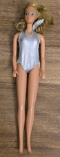 Muñeca Barbie Sun Gold Malibu PJ 1983 Steffi Face Mattel 1187 traje de baño plateado en muy buen estado