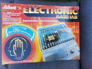 Schuco ELECTRONIC BASIS LAB Experimentierkasten