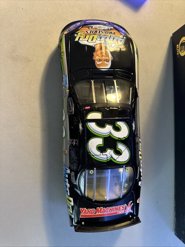 Tony Stewart 1/24 2005 Mr Clean Daytona Win гоночная версия элитная  - Изображение 3 из 4