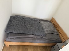 Modernes Doppelbett 145x210 mit Lattenrost und Matratze