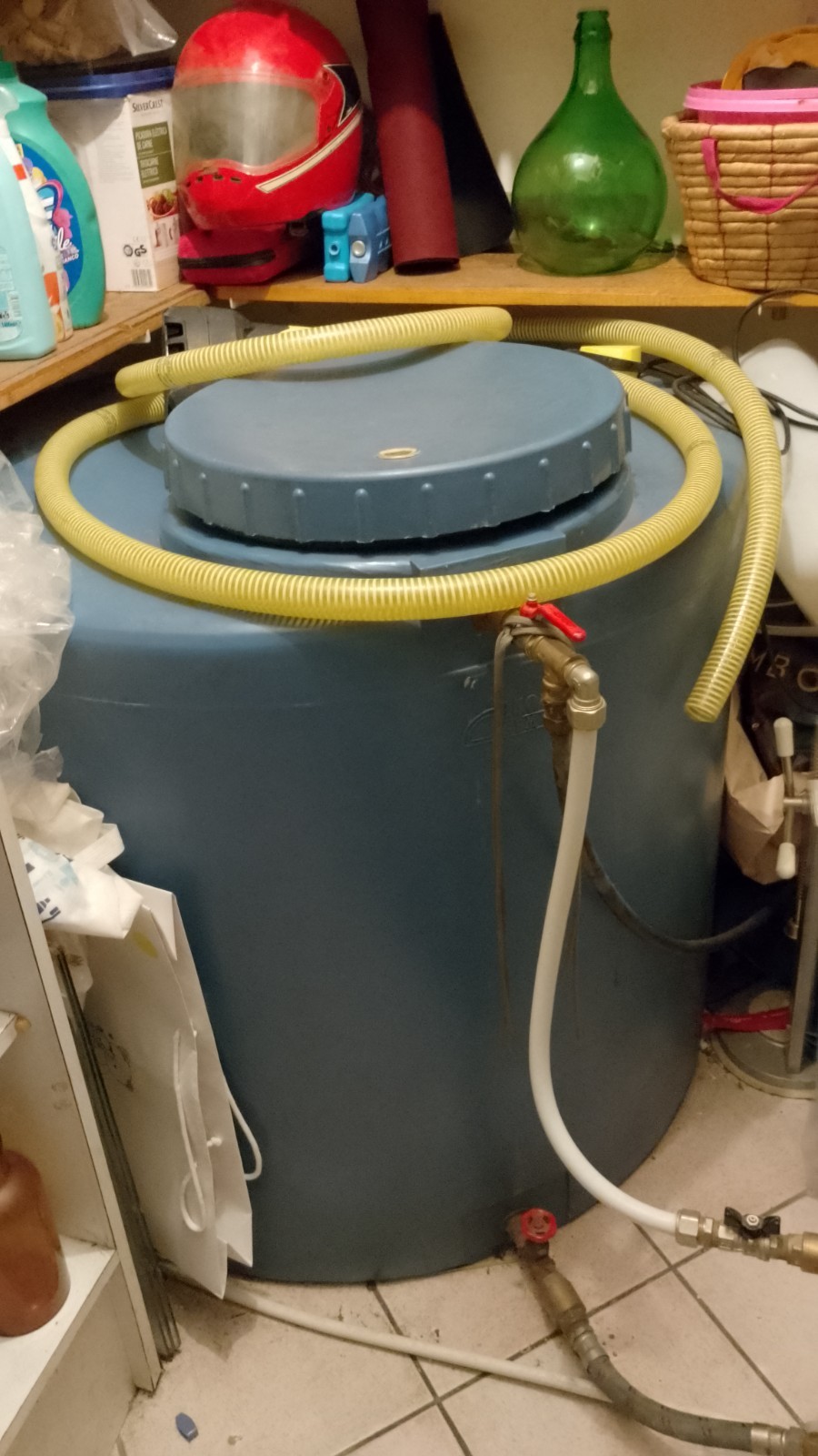 serbatoio idrico da 850 litri