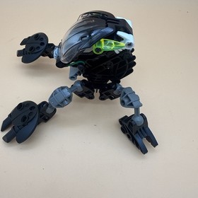 LEGO BIONICLE: Nuhvok (8561) Bohrok 2002 Collectible Build Read