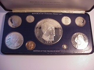 1975 Panama 9 coin Proof Set Massive Silver Coin (5.8 oz Total)