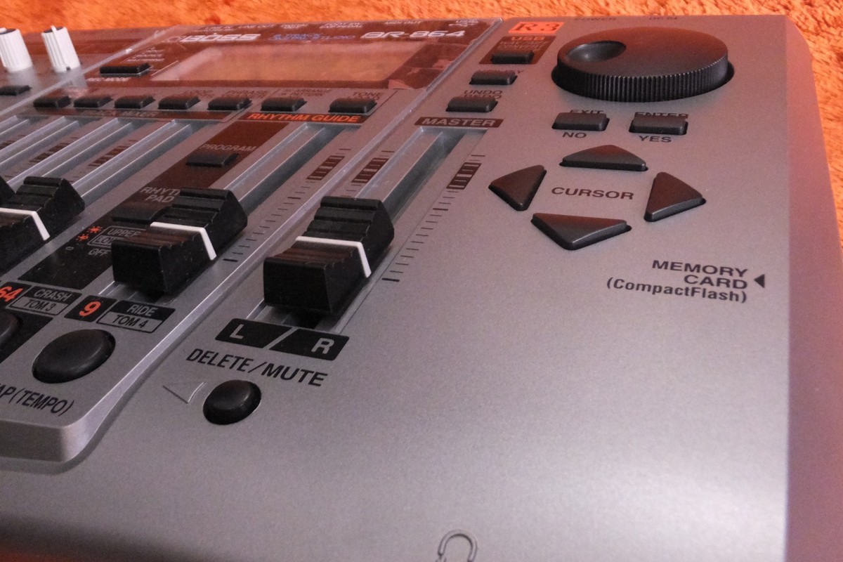 Boss Br-864 8-track Digital Studio Recorder Power Ac100v for