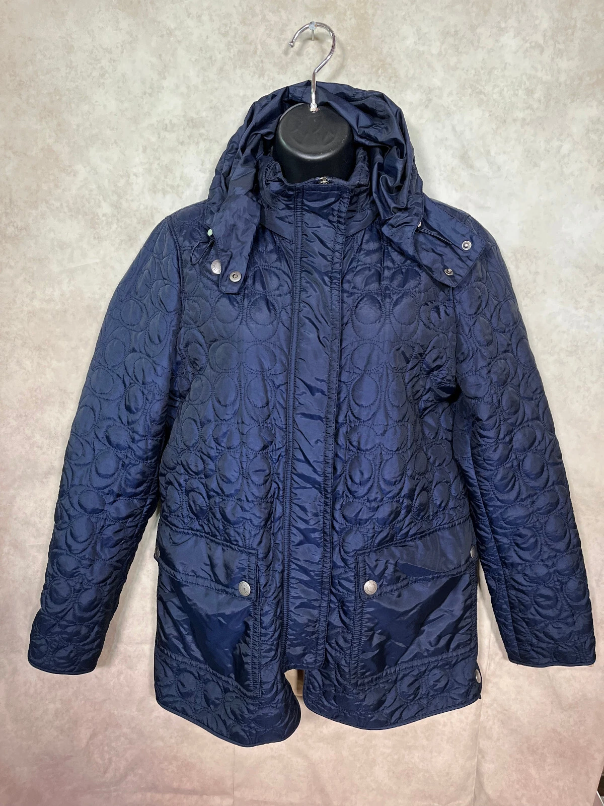 Giacca trapuntata con cappuccio Coach donna blu firma "C" taglia S small