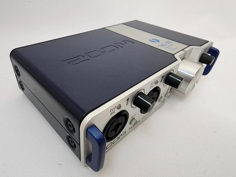Zoom Tac-2R Thunderbolt 2 Audio Interface - Image 2 of 4