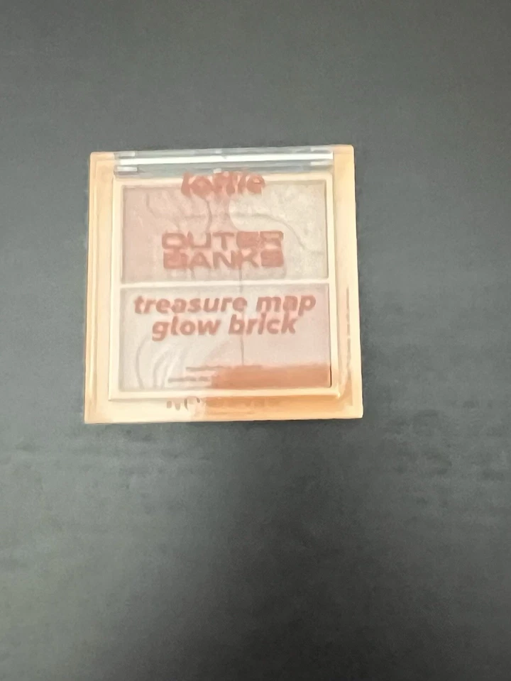 Lottie London X Outer Banks Bronzing Powder/Almay Waterproof Mascara  - Image 2 of 4