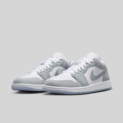 Nike Air Jordan 1 Low 'Wolf Grey' DC0774-105 Men's Size 9.5 / Women's 11 Shoes